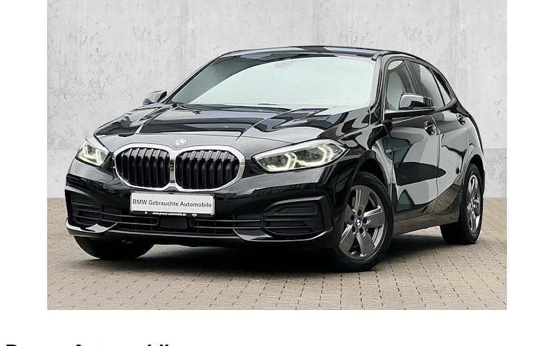 Gebraucht BMW 116 Advantage 116 PS (85 kW) 2022 Schwarz Kleinwagen