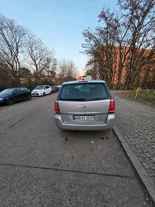 Gebraucht Opel Zafira 2006 Silber Van / Kleinbus