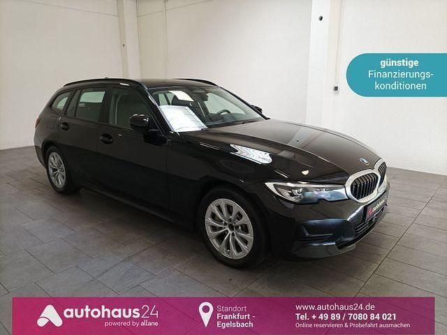 Schwarz Gebraucht 2021 BMW 330e Advantage Kombi | 26.470 € (Fairer Preis) - Bild 1/4