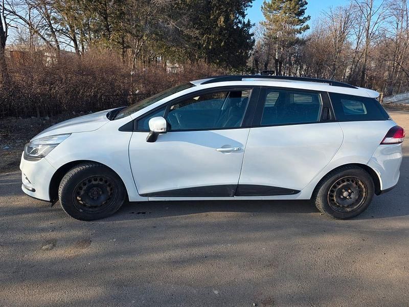 Gebraucht Renault Clio IV Life 75 PS (55 kW) 2016 Weiß Limousine