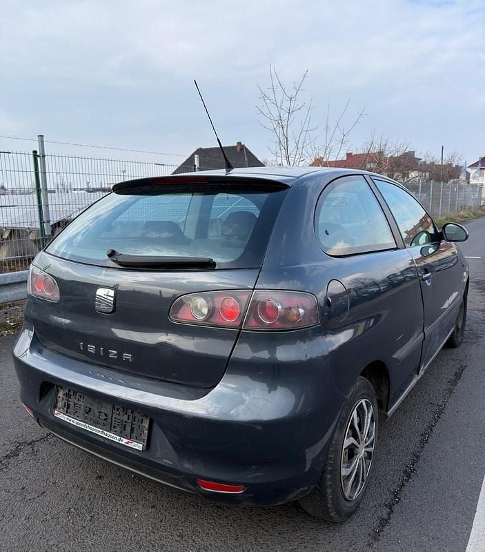 Gebraucht Seat Ibiza 70 PS (51 kW) 2007 Grau Kleinwagen