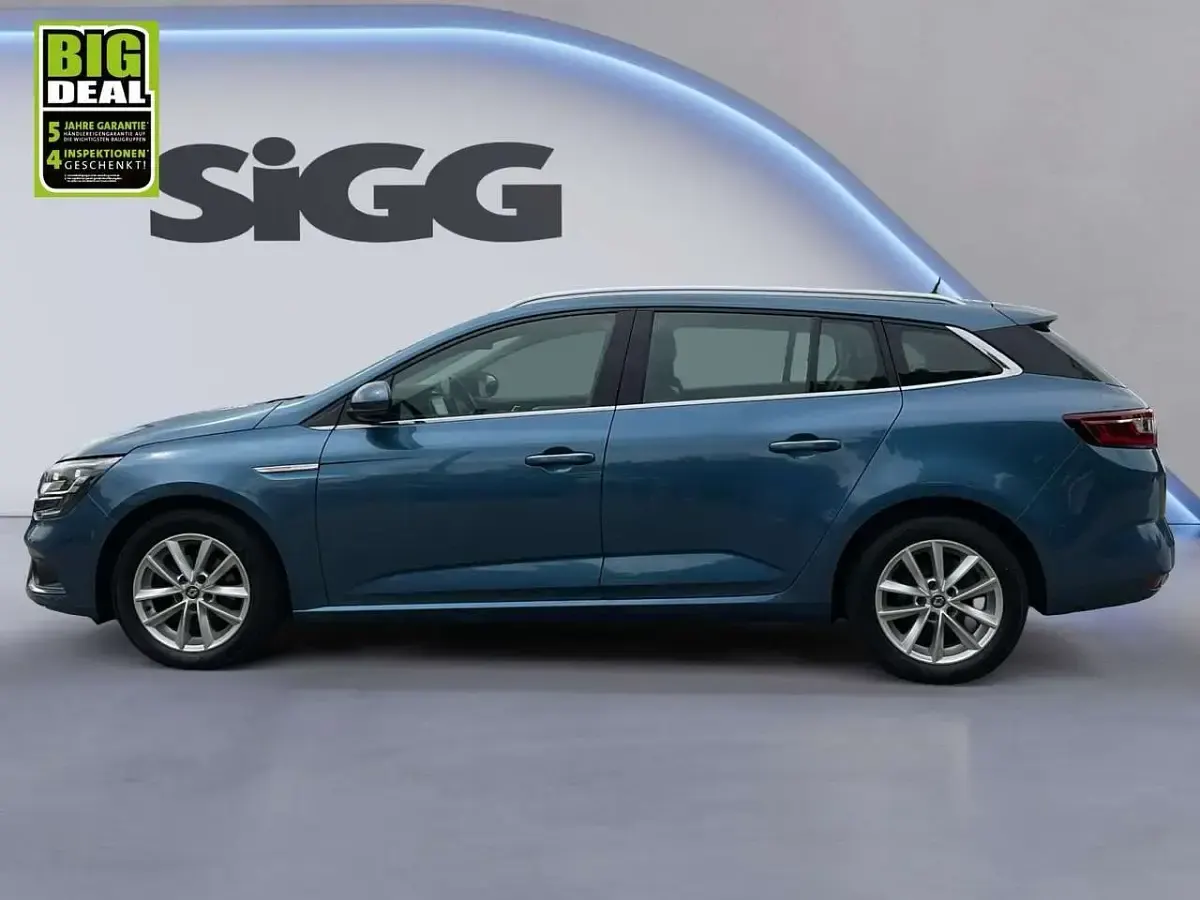 Gebraucht Renault Mégane GrandTour Intens 101 PS (74 kW) 2017 Berlin blau metallic Kombi