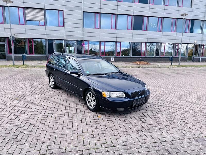 Blau Gebraucht 2007 Volvo V70 Kombi | 4.890 € (Teuer) - Bild 1/4