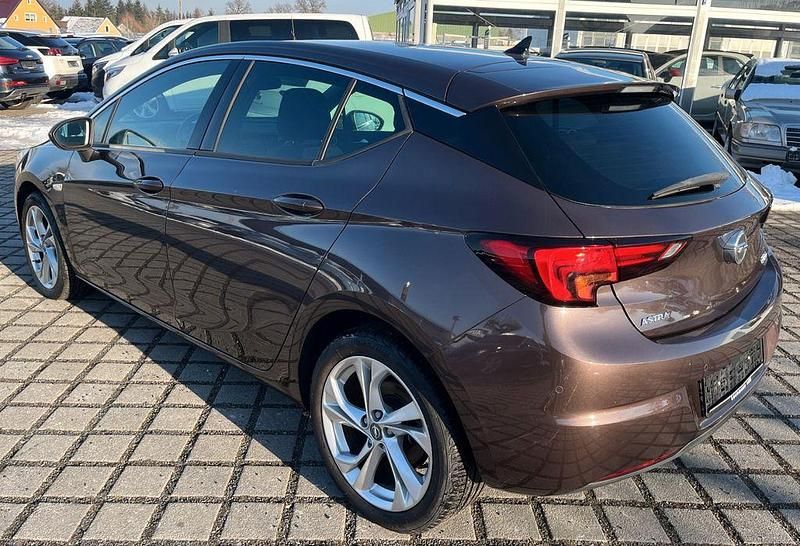 Gebraucht Opel Astra Dynamic 150 PS (110 kW) 2019 Braun Limousine