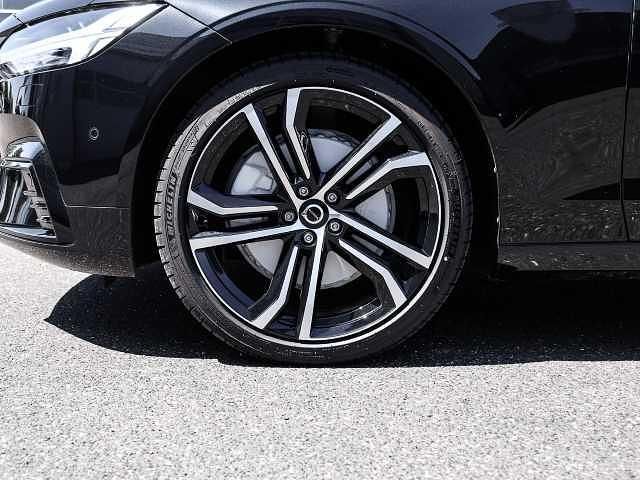 Gebraucht Volvo V90 145 PS (106 kW) 2024 Kombi