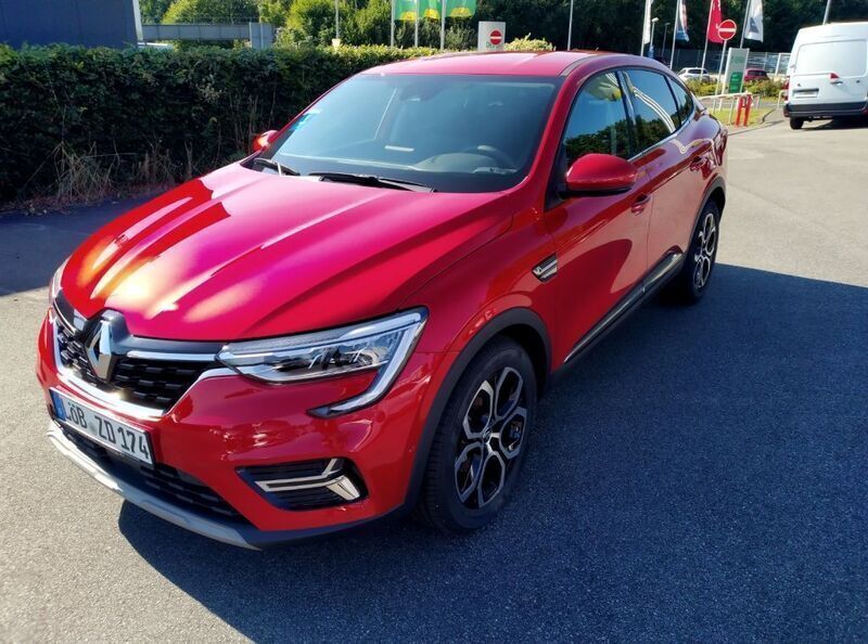 Rot Gebraucht 2023 Renault Arkana Techno SUV | 25.990 € (Guter Preis) - Bild 1/4