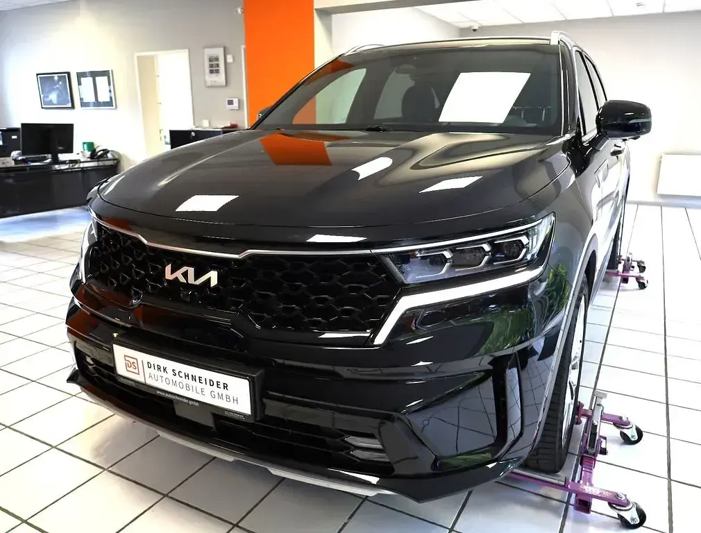 Gebraucht Kia Sorento Platinum 201 PS (147 kW) 2023 Schwarz SUV