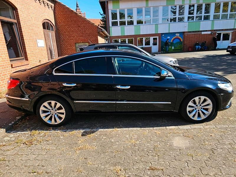 Schwarz Gebraucht 2011 VW CC Limousine | 7.000 € (Guter Preis) - Bild 1/4