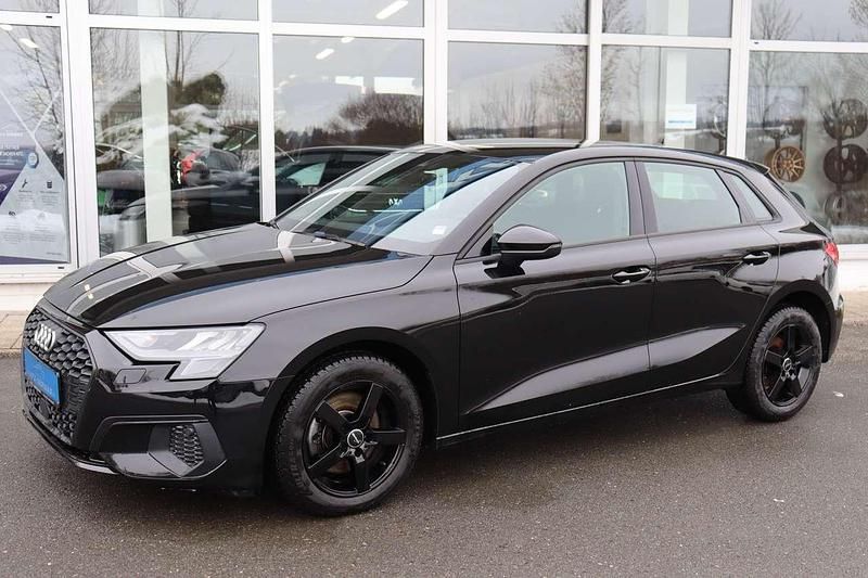 Gebraucht Audi A3 Basis 150 PS (110 kW) 2020 Mythosschwarz metallic Limousine