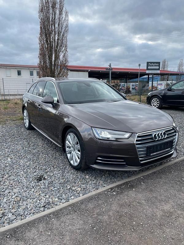 Gebraucht Audi A4 190 PS (139 kW) 2017 Braun Kombi