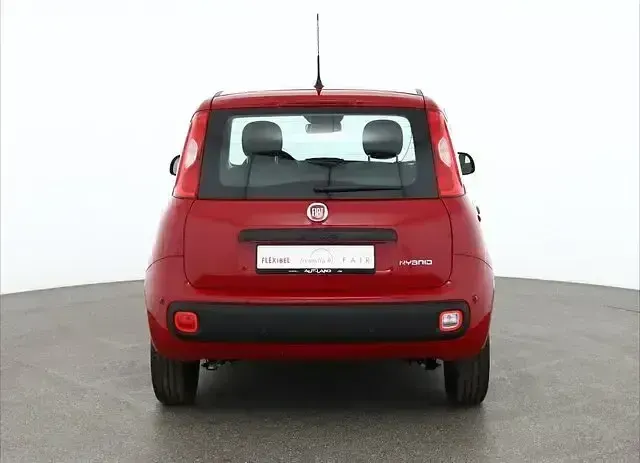 Neu Fiat Panda Connect 70 PS (51 kW) 2025 Passionredmet. Kleinwagen