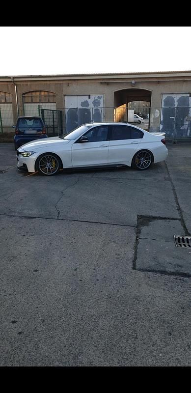 Gebraucht BMW 335 306 PS (225 kW) 2014 Weiß Limousine