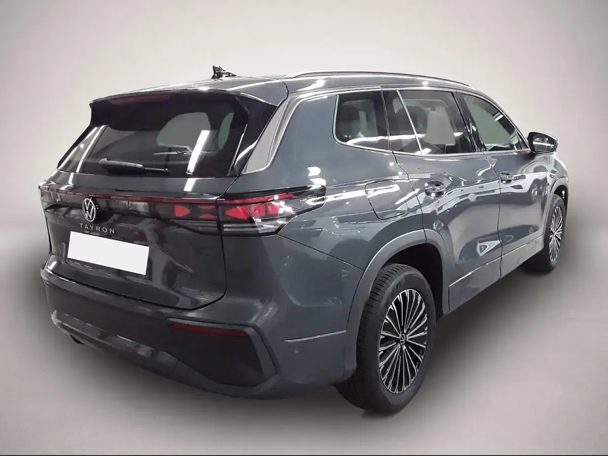 Gebraucht VW Tayron Life 193 PS (141 kW) 2025 Manufacturer SUV