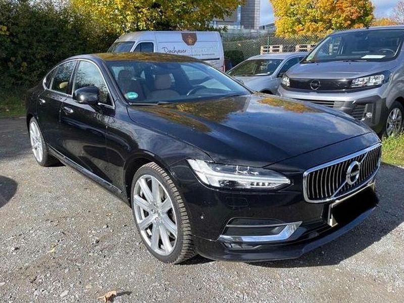 Schwarz Gebraucht 2017 Volvo S90 Inscription Limousine | 19.900 € (Etwas zu teuer) - Bild 1/4