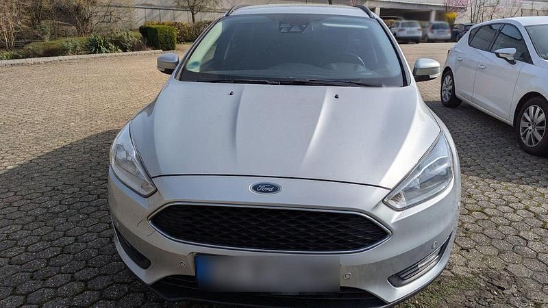 Gebraucht Ford Focus Business Edition 120 PS (88 kW) 2016 Silber Kombi