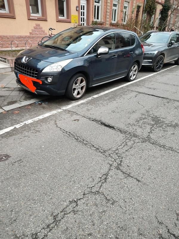 Gebraucht Peugeot 3008 150 PS (110 kW) 2011 Blau SUV