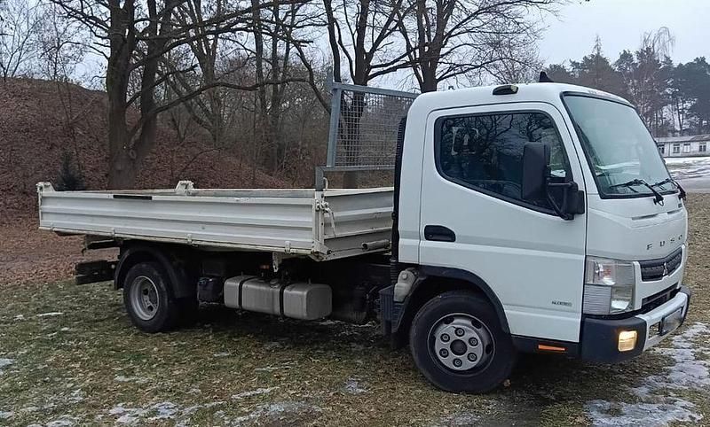Gebraucht Mitsubishi Canter 175 PS (128 kW) 2014 Weiß