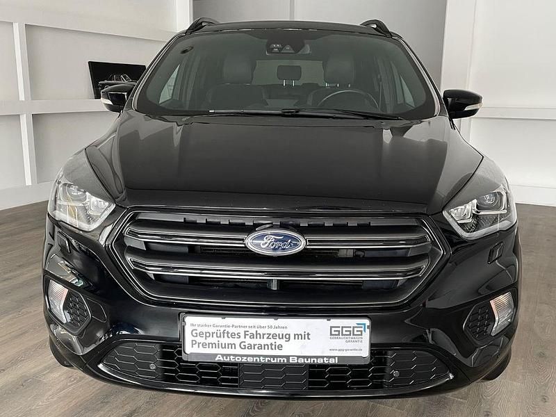 Gebraucht Ford Kuga ST-Line 182 PS (133 kW) 2017 Schwarz SUV