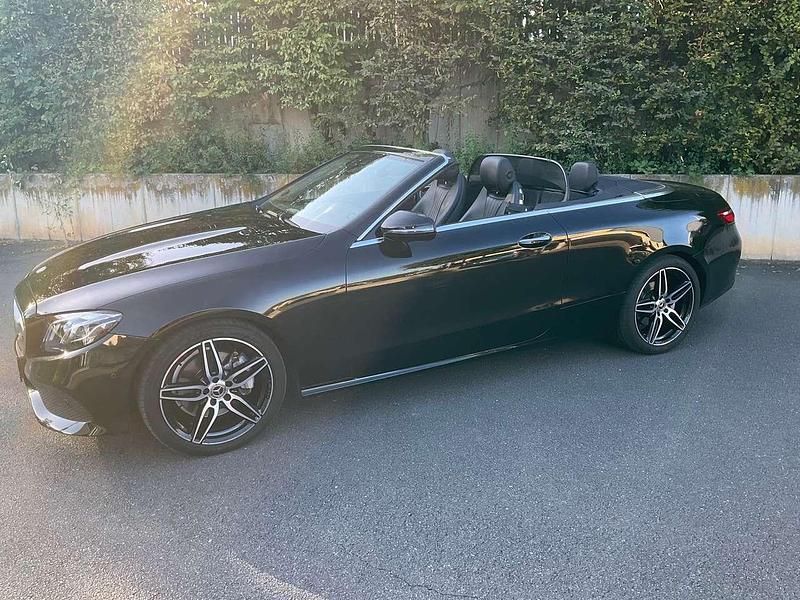 Schwarz Gebraucht 2017 Mercedes E220 Avantgarde Cabrio | 31.700 € (Superpreis) - Bild 1/4