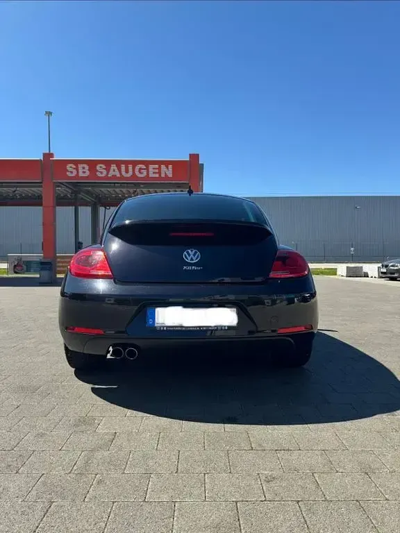 Gebraucht VW Beetle 160 PS (117 kW) 2011 Schwarz Kleinwagen