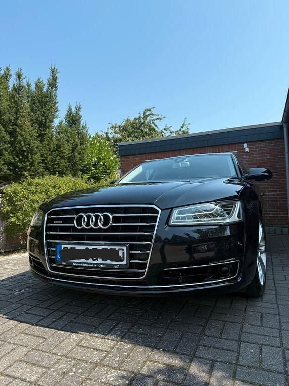 Schwarz Gebraucht 2014 Audi A8 Performance Limousine | 21.500 € (Guter Preis) - Bild 1/4