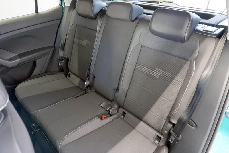 Gebraucht VW T-Cross Style 150 PS (110 kW) 2023 Makenatürkis SUV