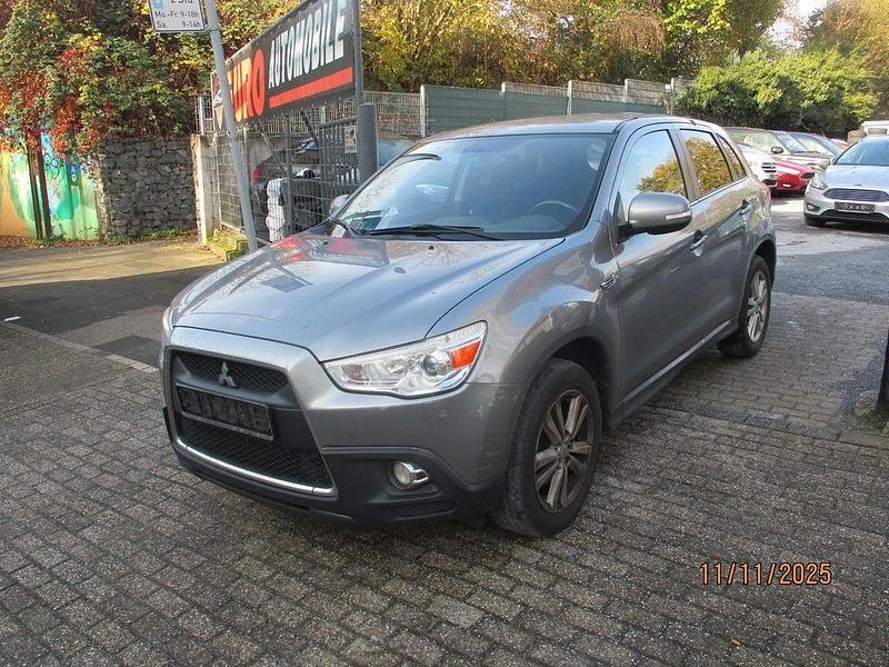 Grau Gebraucht 2011 Mitsubishi ASX Edition SUV | 3.800 € - Bild 1/4