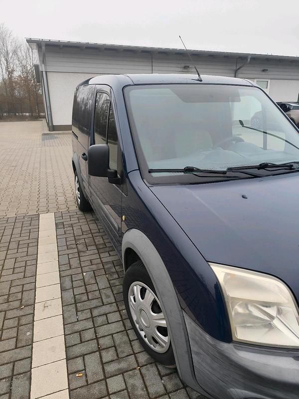 Second-hand Ford Transit Connect 75 CP (55 kW) 2012 Albastru Monovolum