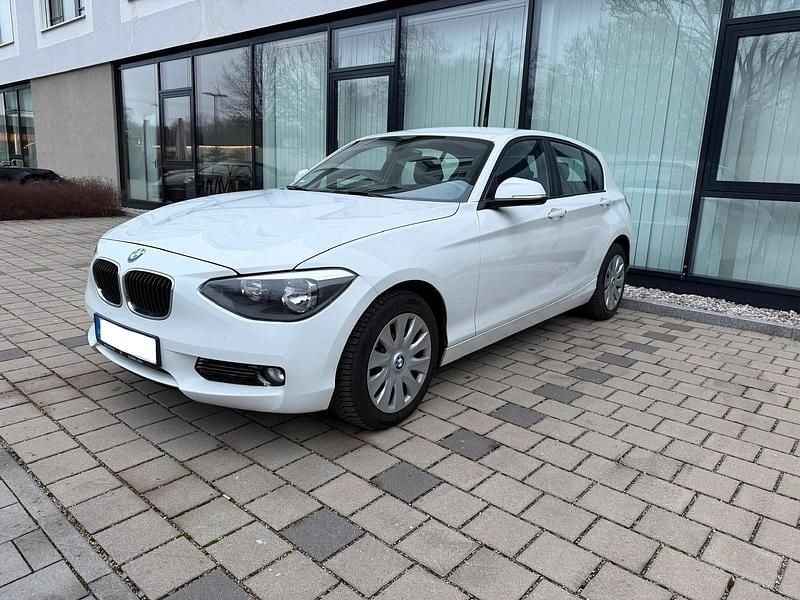 Gebraucht BMW 116 136 PS (100 kW) 2013 Weiß Kleinwagen
