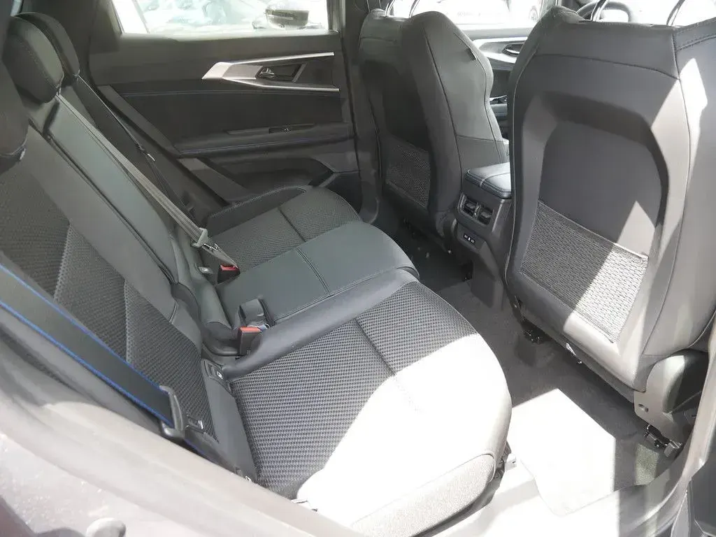 Neu Renault Austral Esprit Alpine 148 PS (108 kW) 2026 Dolomitgrau SUV