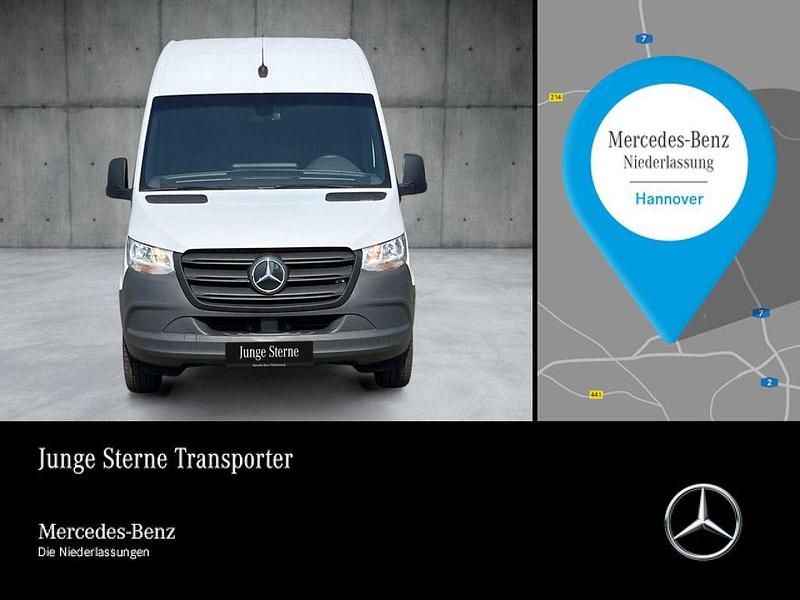 Weiß Gebraucht 2022 Mercedes E-Sprinter Van | 22.598 € (Etwas zu teuer) - Bild 1/4