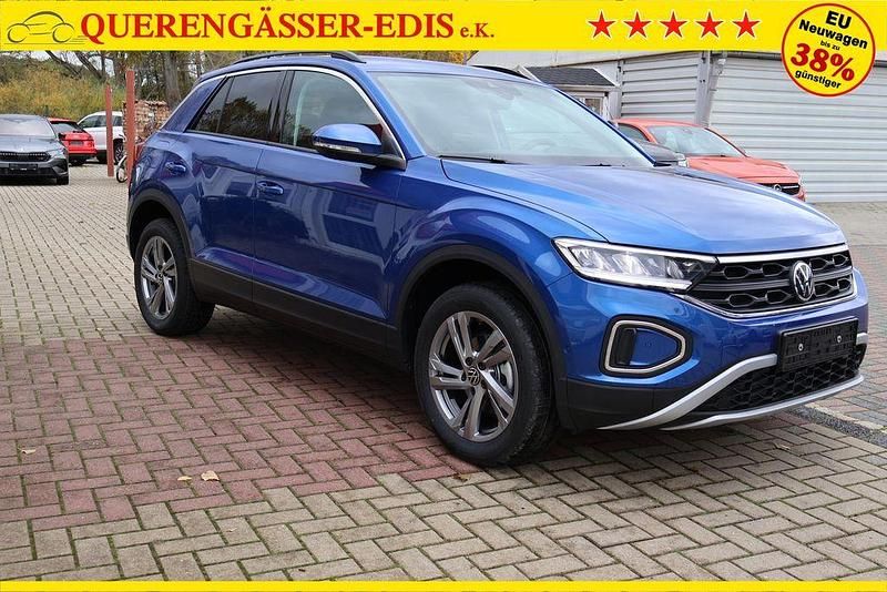 Neu VW T-Roc 150 PS (110 kW) 2025 Blau SUV