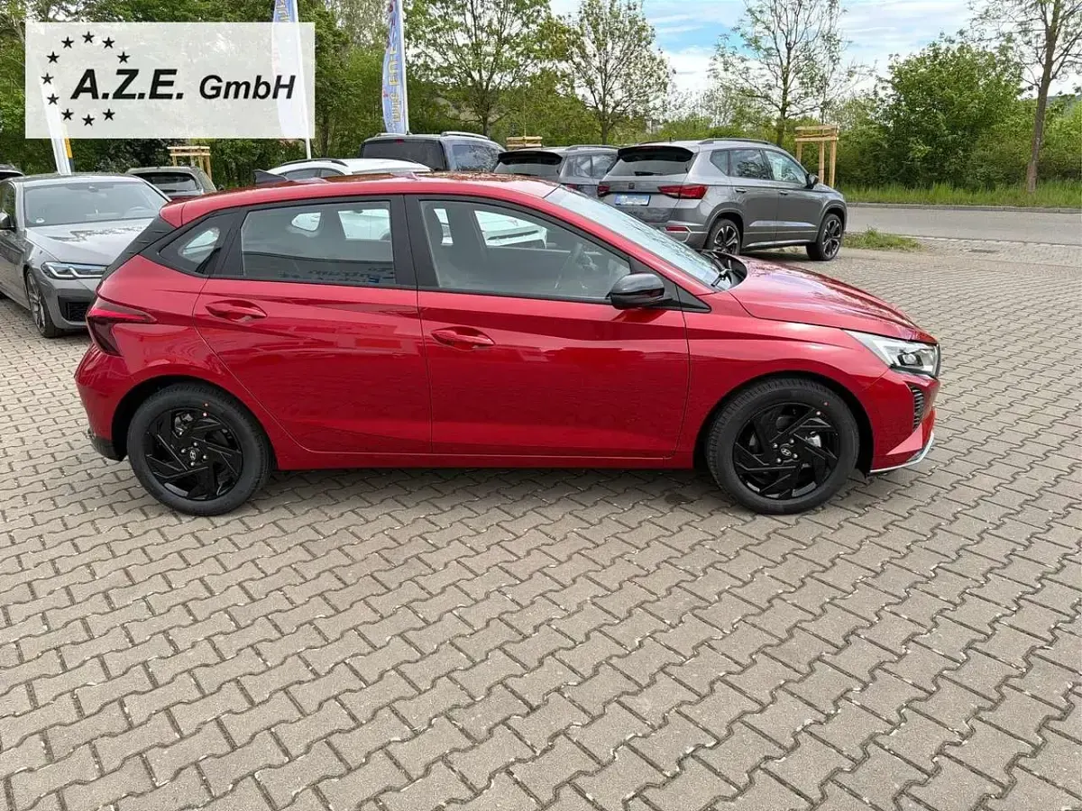 Neu Hyundai i20 GO! 90 PS (66 kW) 2026 Dragonrot Kleinwagen
