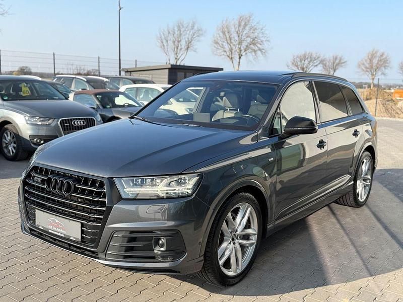 Gebraucht Audi Q7 S-Line 272 PS (200 kW) 2015 Grau SUV
