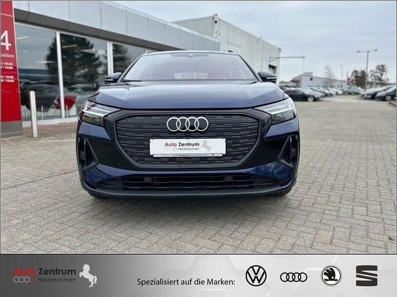 Gebraucht Audi Q4 e-tron Ambiente 150 kW (204 PS) 2023 Blau SUV