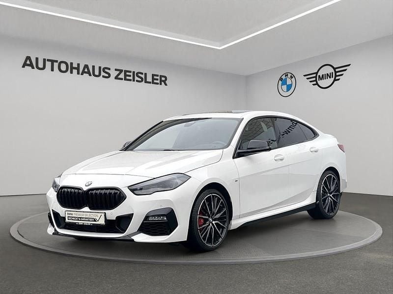 Alpinweiß uni Gebraucht 2024 BMW 220 Comfort Edition Coupé | 32.940 € (Guter Preis) - Bild 1/4