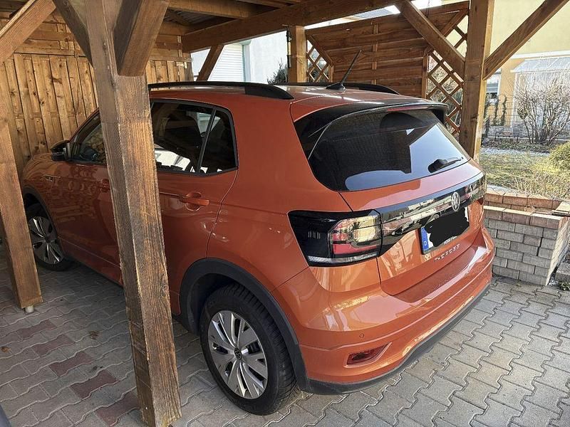 Orange Gebraucht 2022 VW T-Cross R-line SUV | 22.999 € (Guter Preis) - Bild 1/4