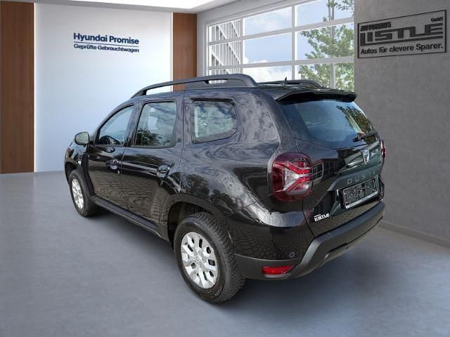 Gebraucht Dacia Duster Comfort 101 PS (74 kW) 2022 Perlmuttschwarz SUV