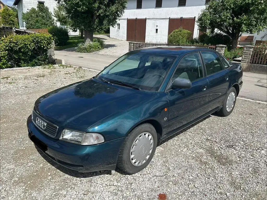 Gebraucht Audi A4 Performance 128 PS (94 kW) 1995 Grün Limousine