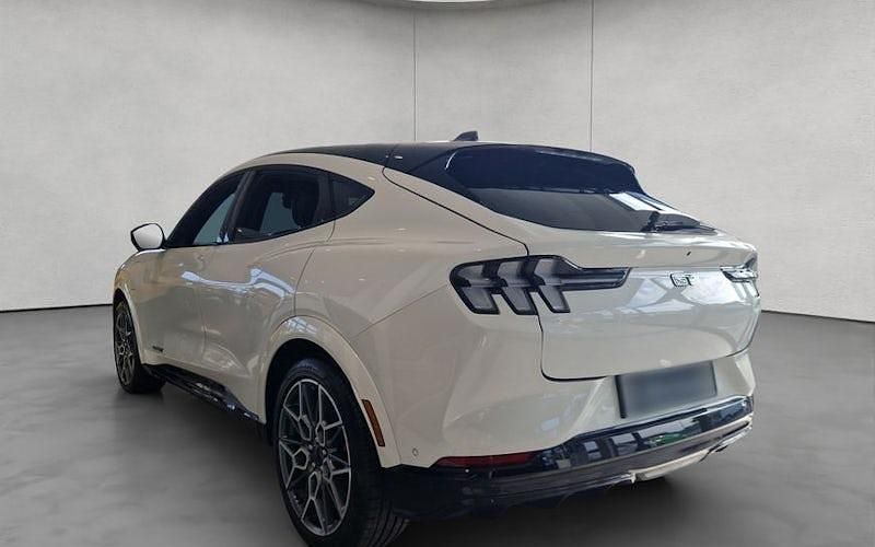 Neu Ford Mustang Mach-E GT 358 kW (487 PS) 2025 Weiß SUV