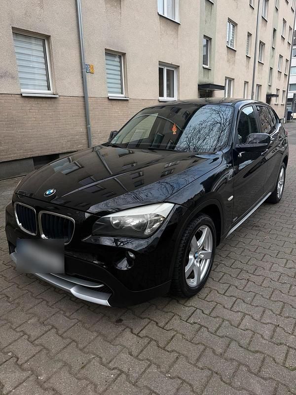 Gebraucht BMW X1 143 PS (105 kW) 2012 Schwarz SUV