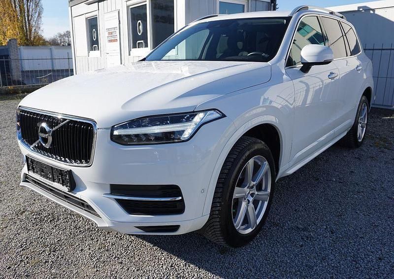 Weiß Gebraucht 2018 Volvo XC90 Momentum SUV | 26.500 € (Superpreis) - Bild 1/4