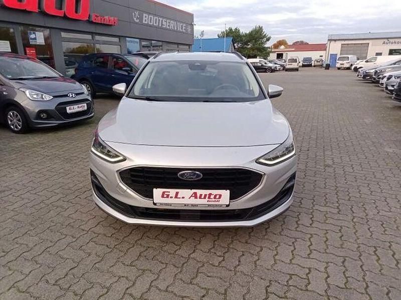 Gebraucht Ford Focus 125 PS (91 kW) 2022 Silber Limousine