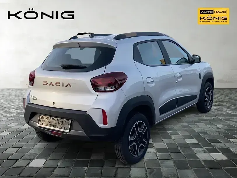 Usata Dacia Spring Extreme 47 kW (65 CV) 2023 Grigio Utilitaria