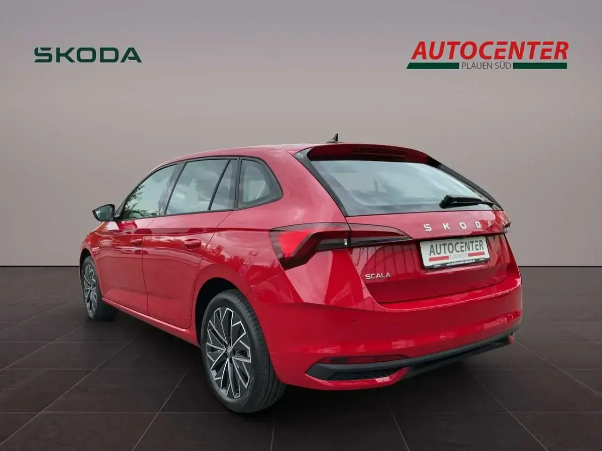 Gebraucht Skoda Scala 116 PS (85 kW) 2026 Velvetrot metallic Kleinwagen
