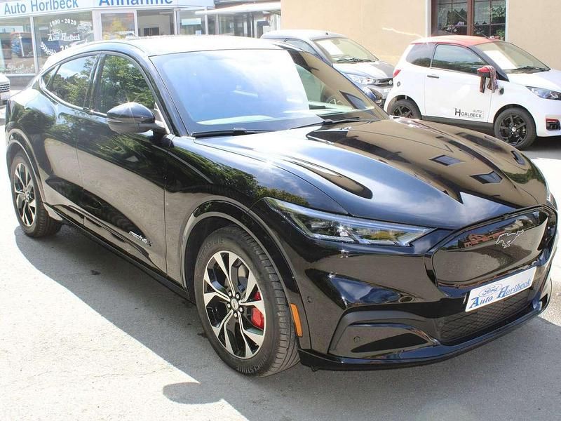 Gebraucht Ford Mustang Mach-E Extended Range 258 kW (351 PS) 2023 Iridiumschwarz SUV