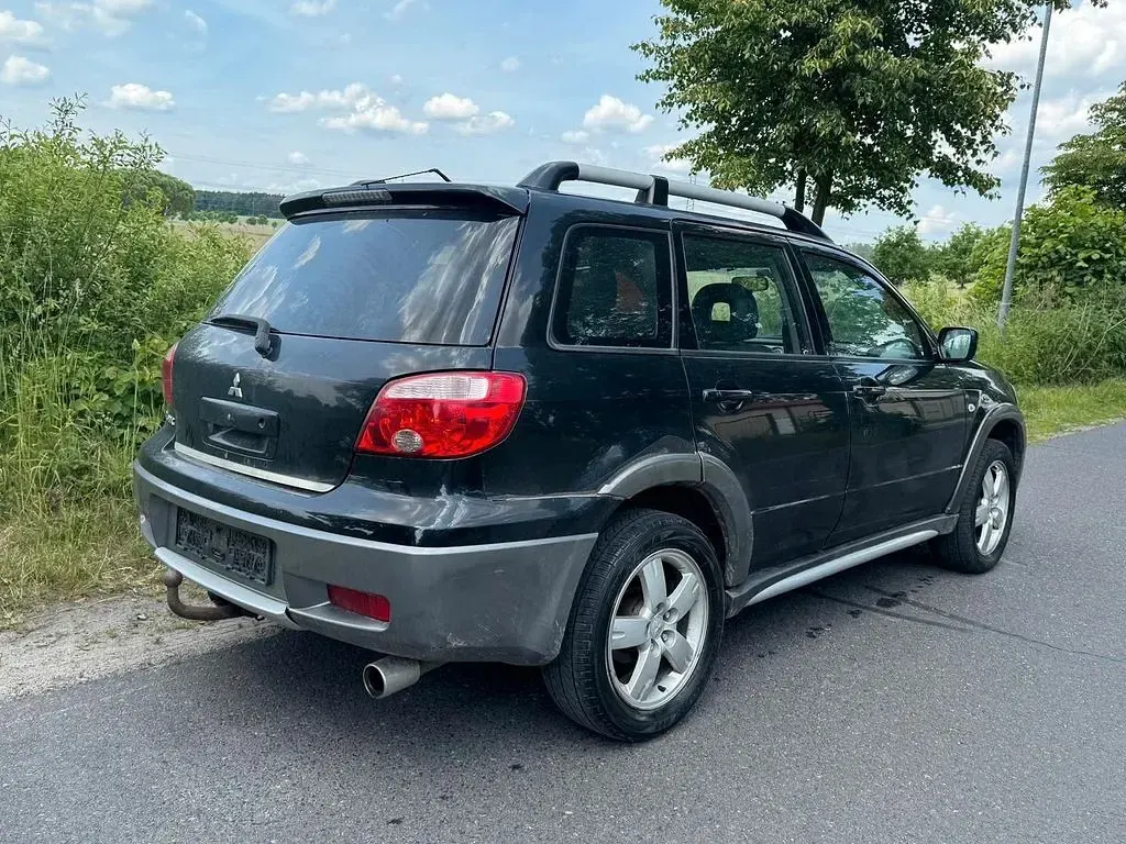 Gebraucht Mitsubishi Outlander 160 PS (117 kW) 2005 Schwarz SUV