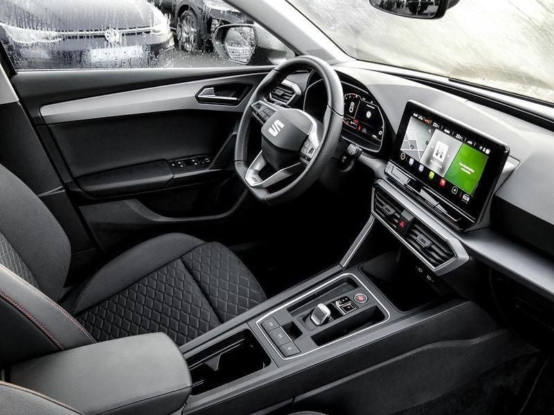 Gebraucht Seat Leon ST FR 150 PS (110 kW) 2024 Midnightschwarz metallic Kombi