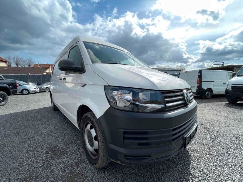 Candyweiß Gebraucht 2016 VW T6 Van | 11.000 € - Bild 1/4