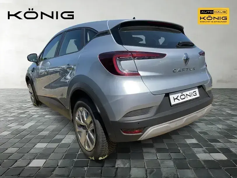 Używany Renault Captur Evolution 140 KM (102 kW) 2023 Szary SUV